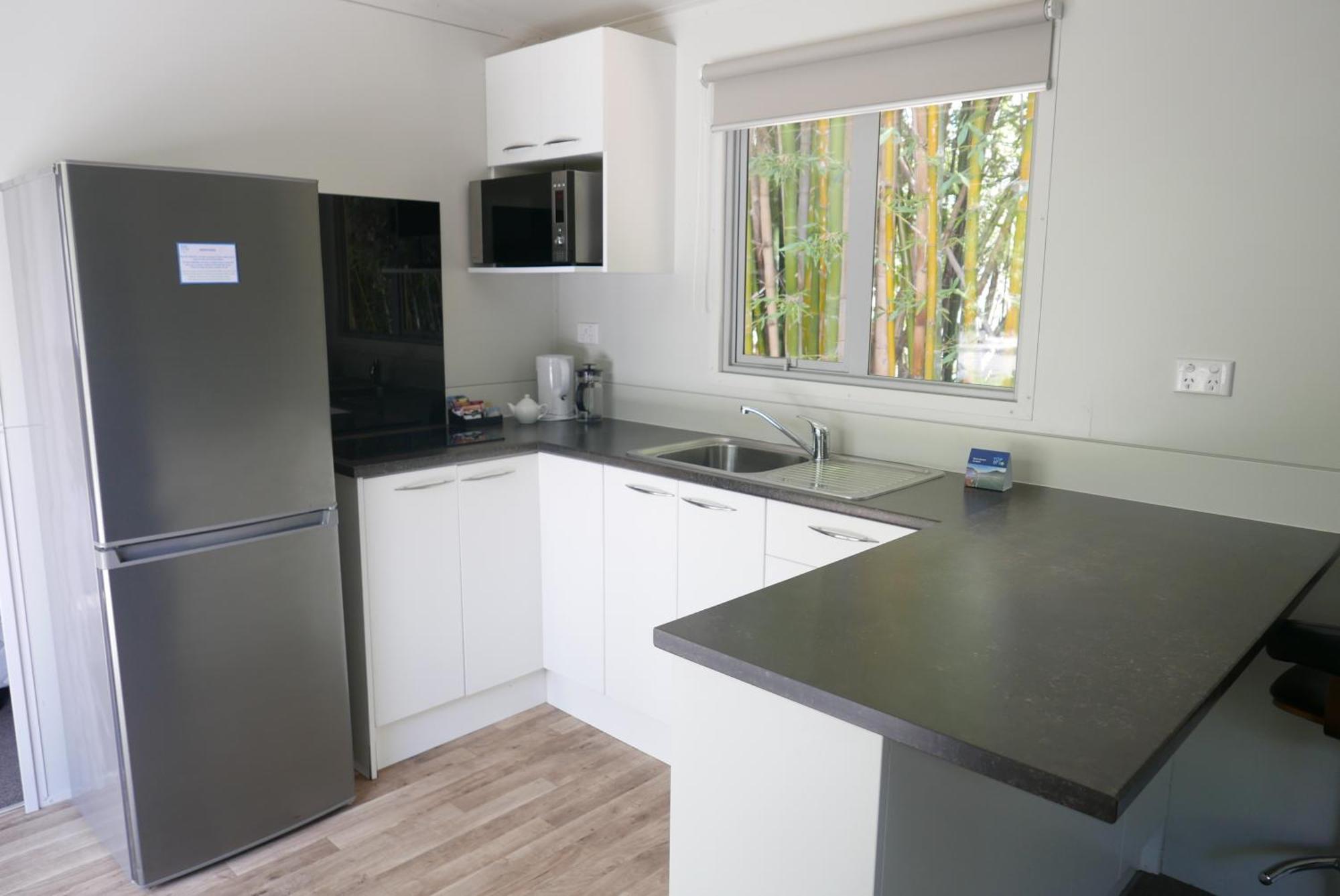 Ahipara Holiday Park Екстериор снимка